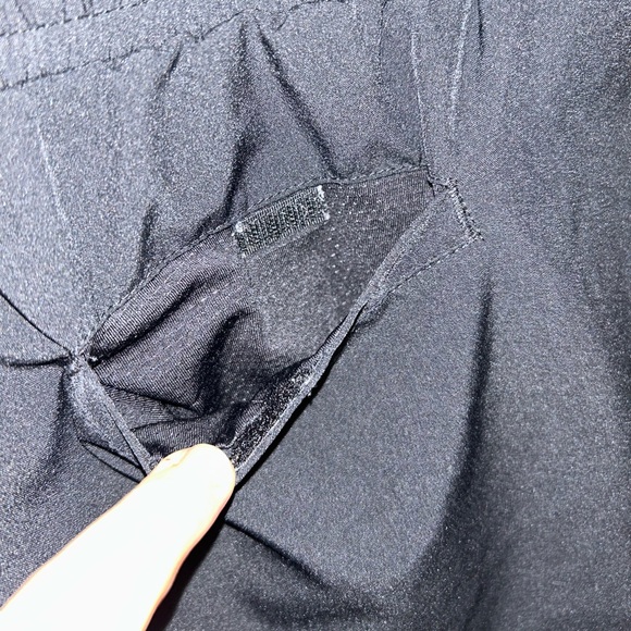 Fabletics Carrie Geometric Running shorts - Picture 3 of 4